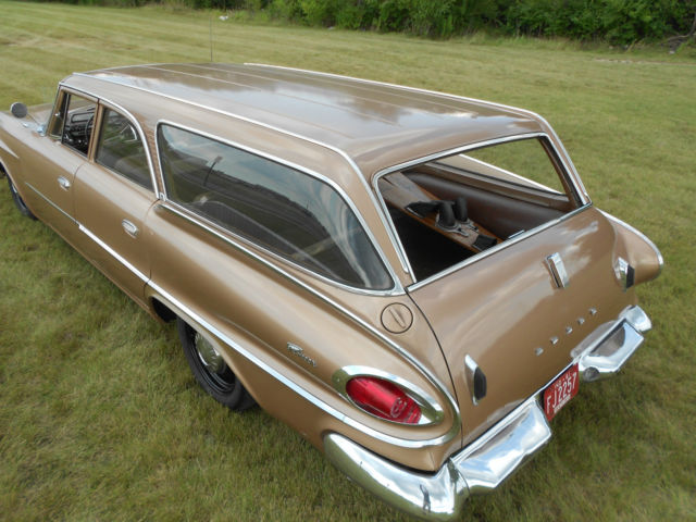 For sale: 1961 Dodge Polara Wagon.