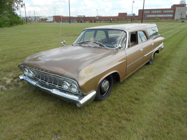 For sale: 1961 Dodge Polara Wagon.