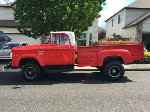 Dodge Power Wagon 1970 4x4