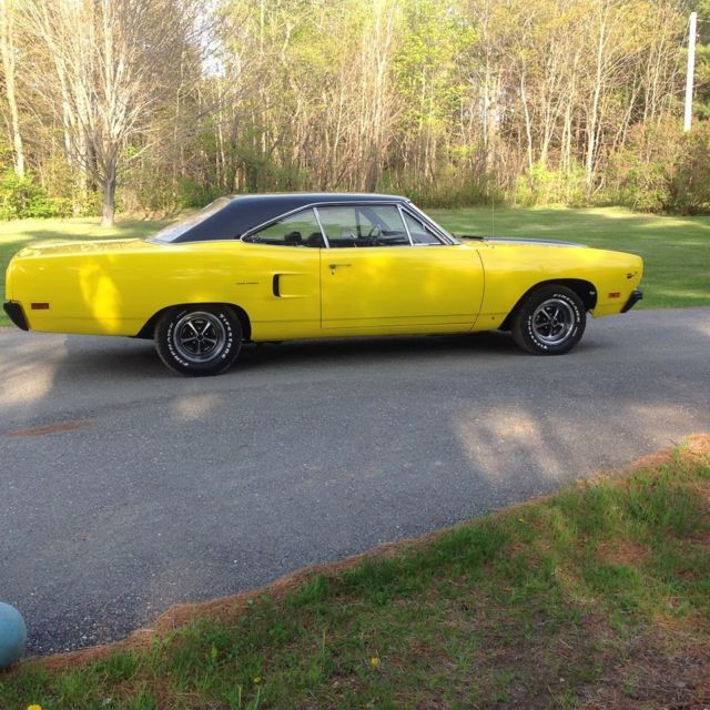 Plymouth Road Runner 1970 house of koloryellow/lime For Sale. 1970