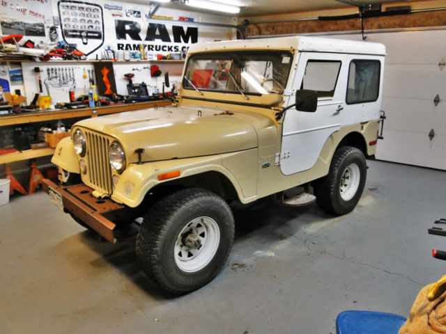 For sale: 19740000 Jeep CJ.