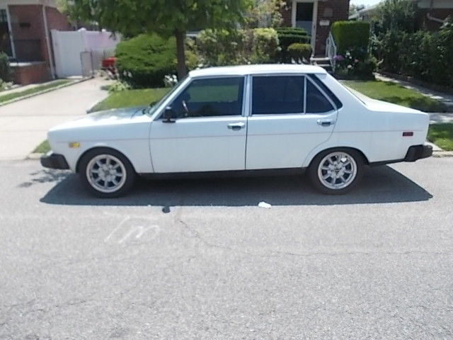 Fiat 131 4 Door 1978 WHITE For Sale. 131A30336974 1978