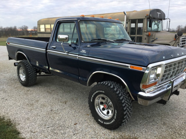 Ford F-250 pickup 1979 Blue For Sale. 1979 Ford F-250 4x4 w/ 12 valve 5