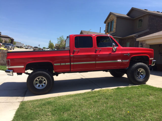 Chevrolet Ck Pickup 2500 Crew Cab Pickup 1984 Red For Sale