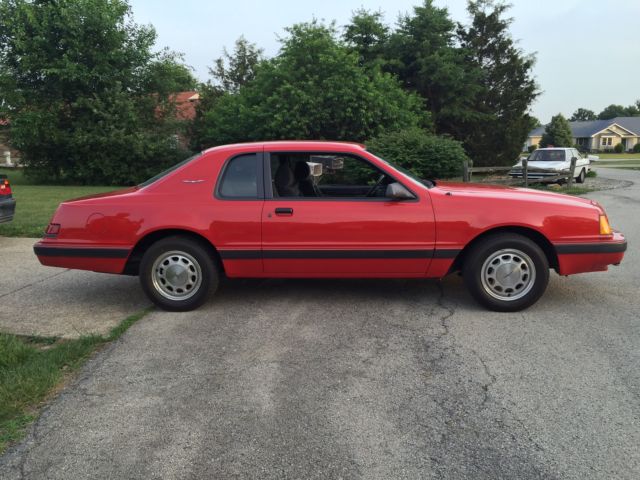 Ford Thunderbird Sedan 19860000 Red For Sale. 1fabp46w2gh262479 1986 