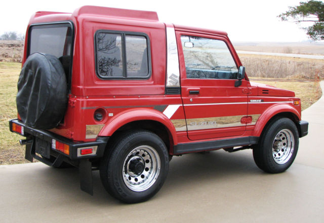 For sale: 1988 Suzuki Samurai JX.