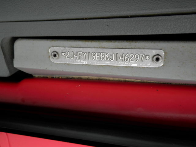 Jeep Wrangler 1989 Red For Sale. 2J4FY19E8KJ146297 1989