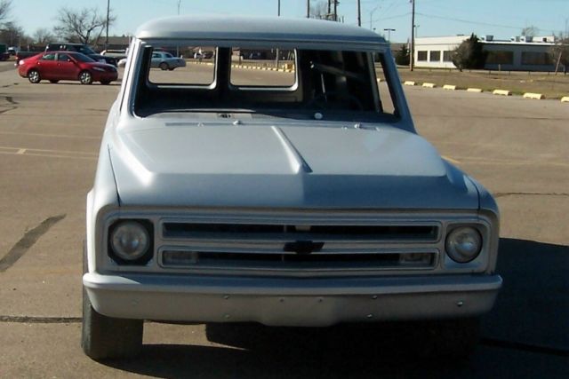 Chevrolet C-10 Panel 1967 Silver For Sale. Chevrolet : C-10 Panel Truck